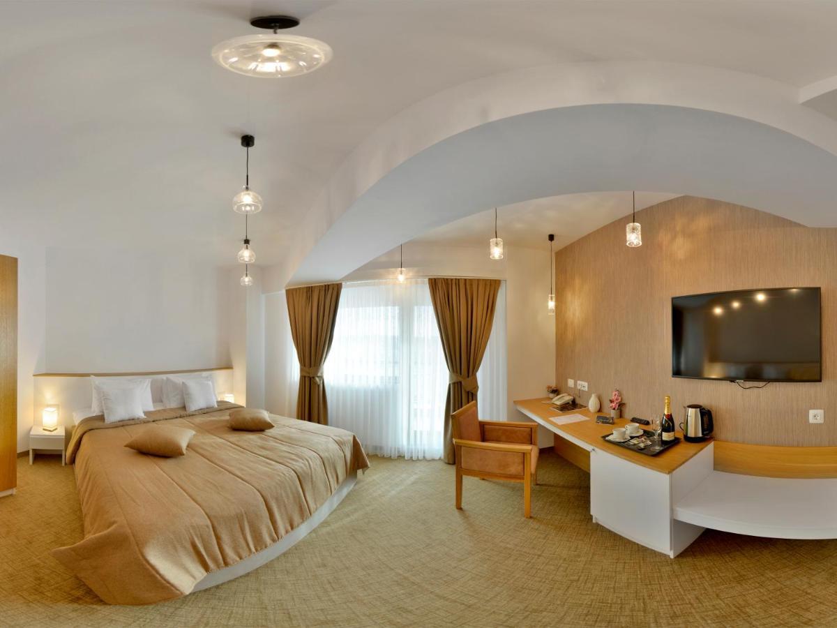 Hotel Condor Tulcea Luaran gambar