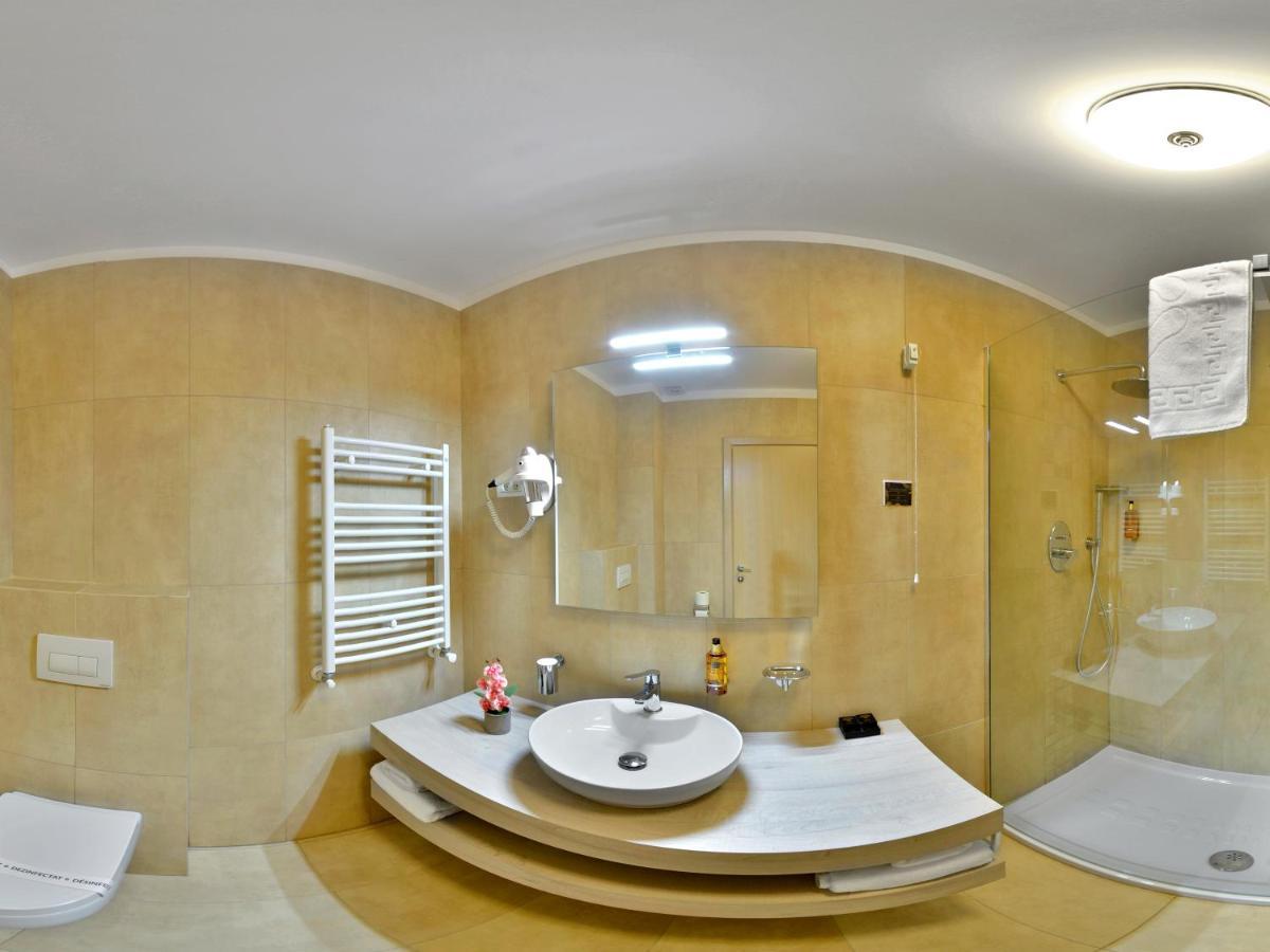Hotel Condor Tulcea Luaran gambar