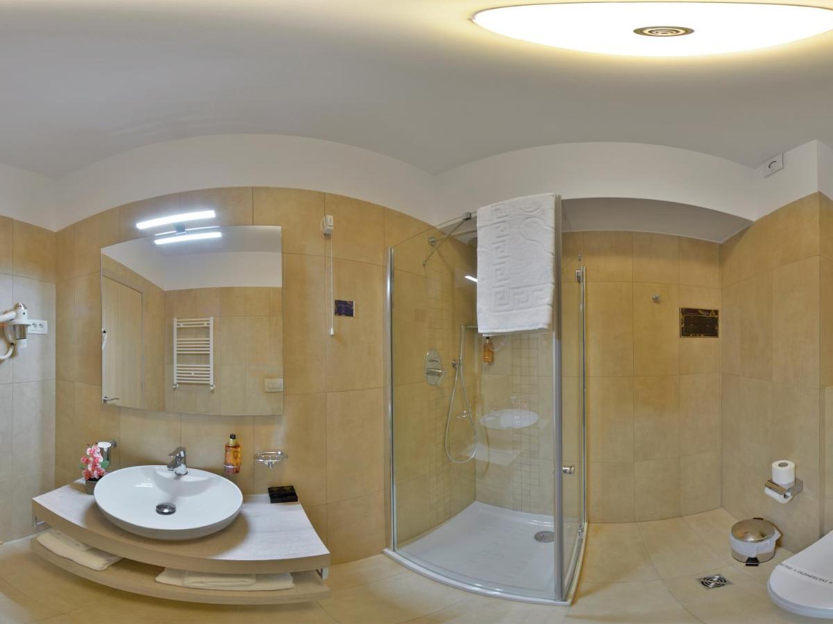 Hotel Condor Tulcea Luaran gambar