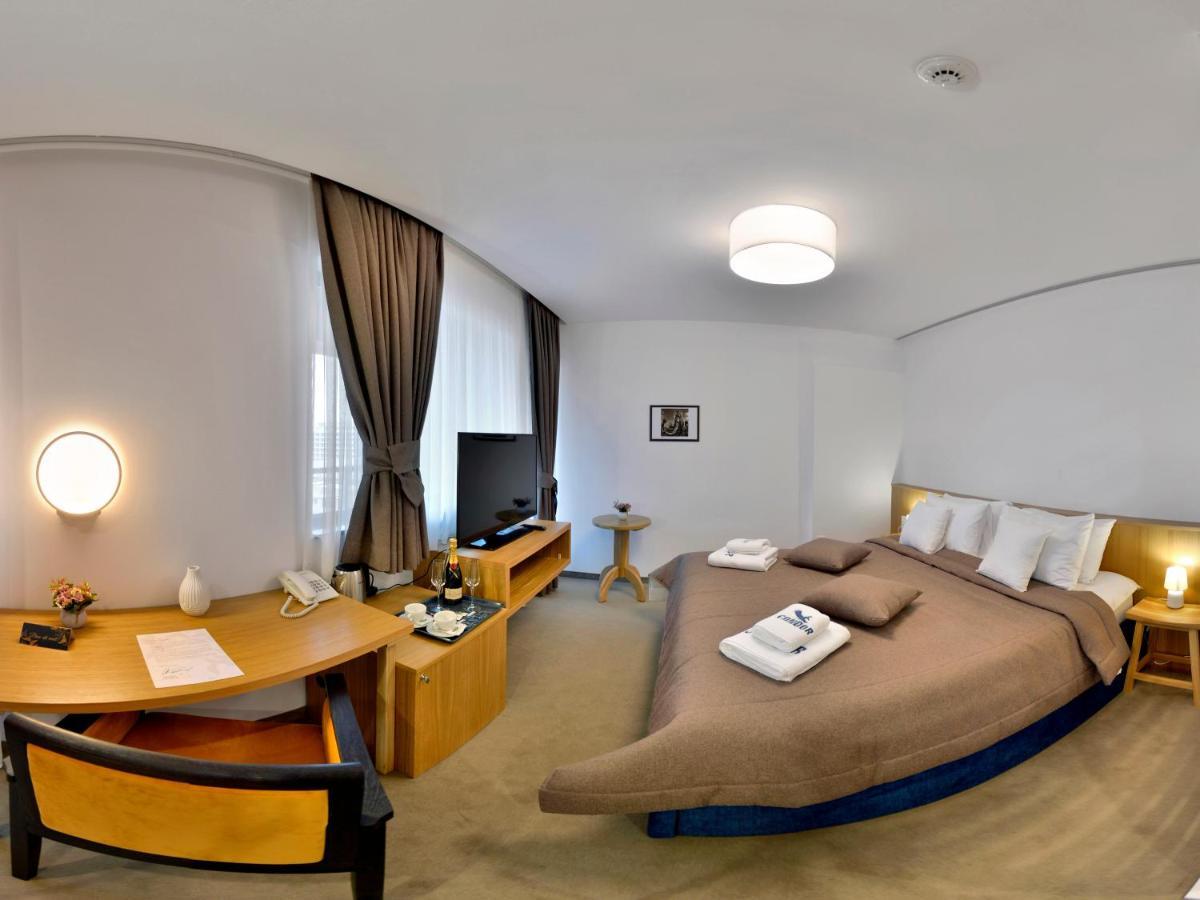 Hotel Condor Tulcea Luaran gambar